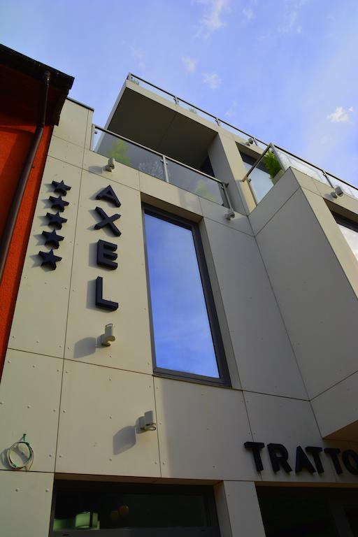 Alex Palace Dziwnow Ngoại thất bức ảnh