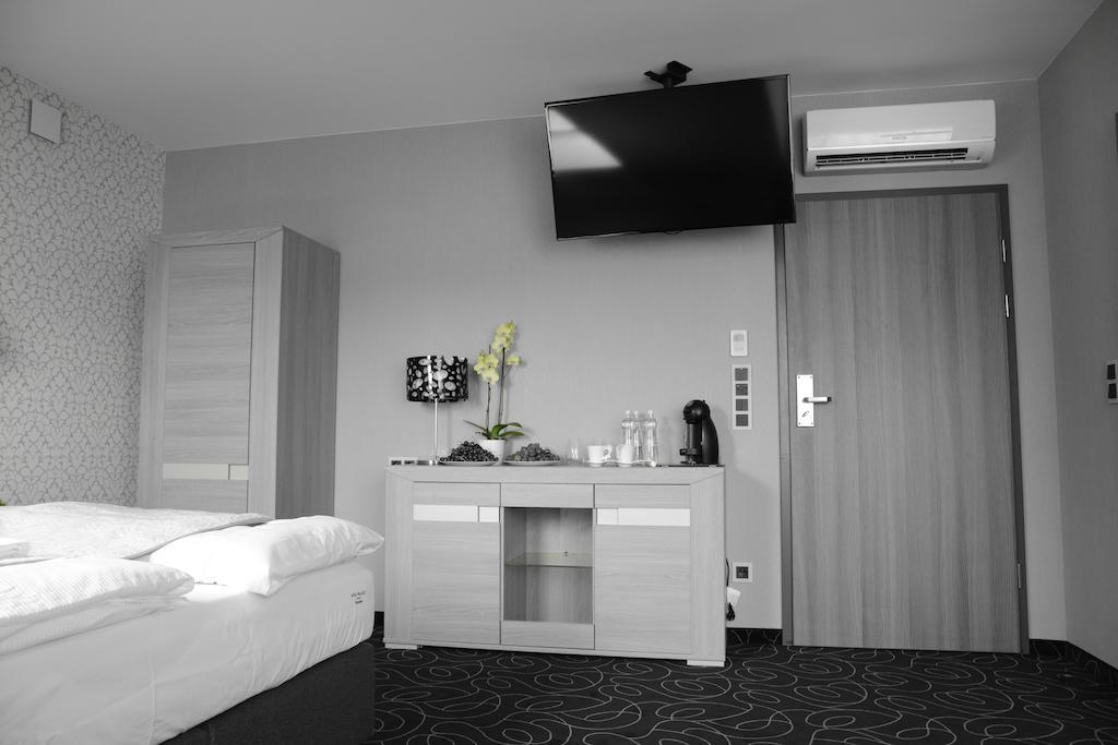 Alex Palace Dziwnow Ngoại thất bức ảnh